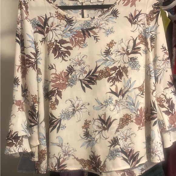 Sienna sky women’s large blouse - Picture 3 of 3